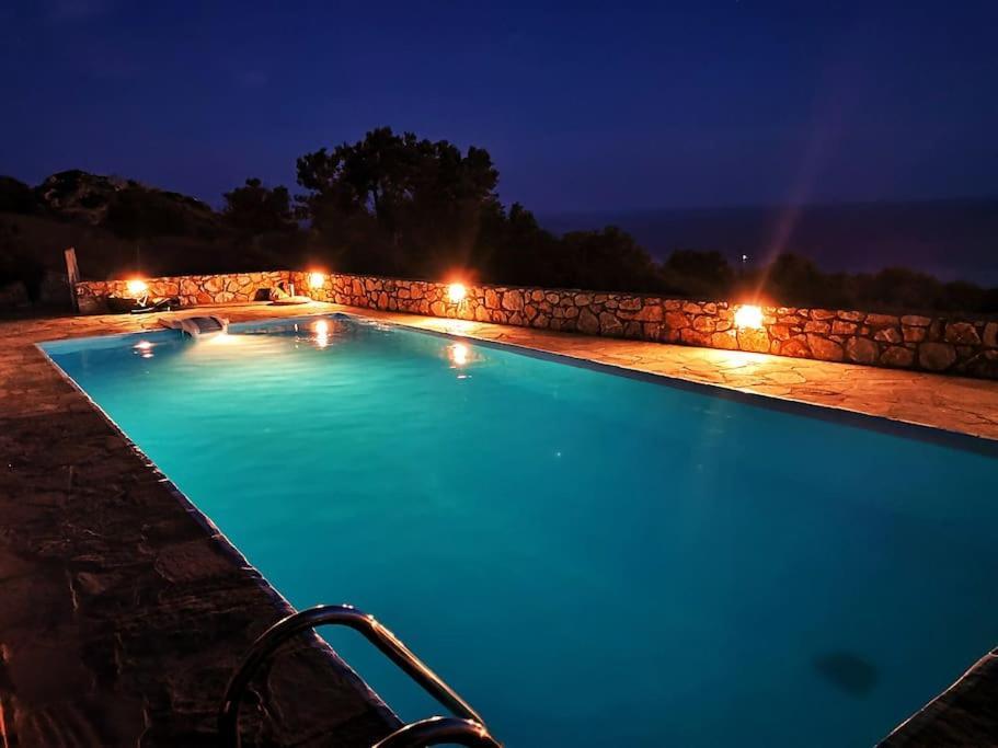 Villa Mavri Ruhige Private Pool Villa, Meerblick Agia Paraskevi  المظهر الخارجي الصورة